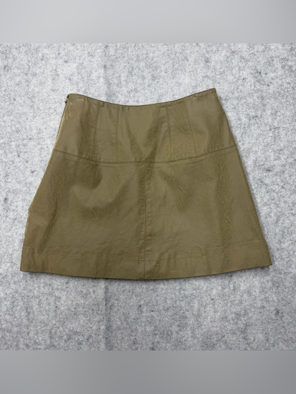 Free People Faux Leather Mini Skirt Size 4 Olive Green Faux Leather Side Zip
